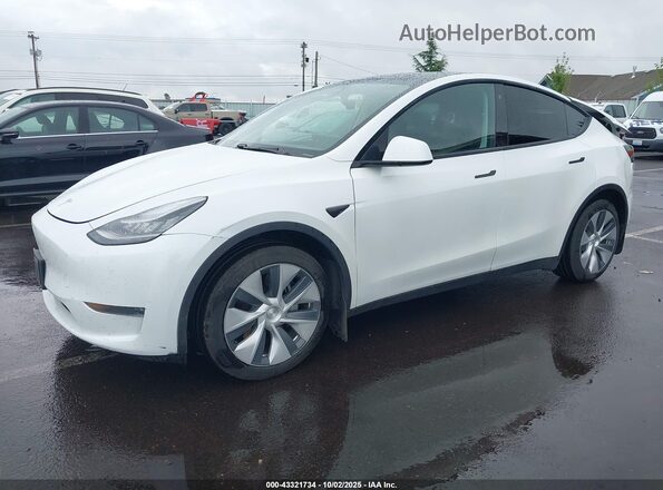 5YJYGDEE7LF057490 2020 TESLA MODEL Y White წინა მარცხენა ხედი სამი მეოთხედიდან