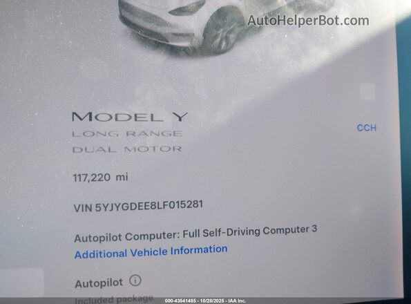 5YJYGDEE8LF015281 2020 TESLA MODEL Y White Vista de los asientos traseros