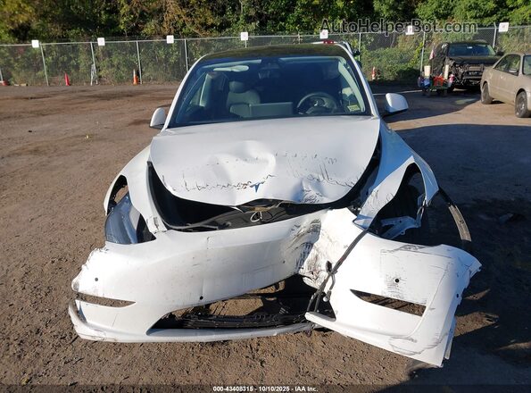 5YJYGDEE8MF199767 2021 TESLA MODEL Y White Vista del cuadro de instrumentos