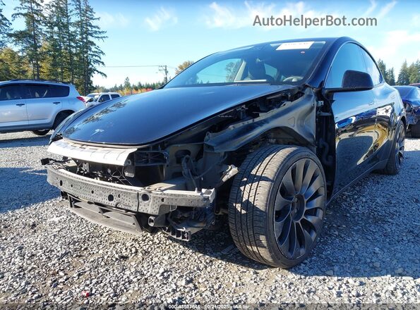 5YJYGDEF4MF215665 2021 TESLA MODEL Y Black წინა ხედი