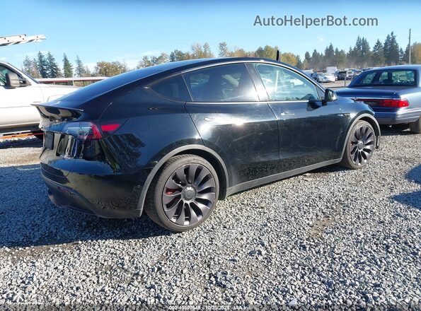5YJYGDEF4MF215665 2021 TESLA MODEL Y Black უკანა მარჯვენა