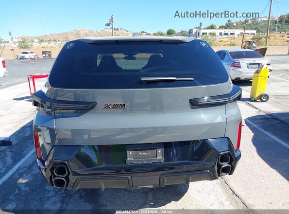 5YM23CS08R9V37679 2024 BMW XM Black 