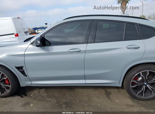 5YM23EC05R9U03237 2024 BMW X4 Gray სალონის 360-გრადუსიანი ხედი
