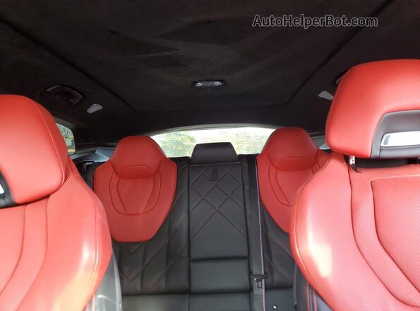 5YM33CS04R9U57056 2024 BMW XM Gray Вид задніх сидінь