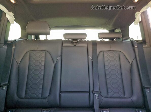5YMTS0C03L9B50505 2020 BMW X3 Black Rear seats view