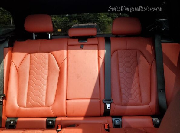5YMTS0C06L9B76211 2020 BMW X3 Charcoal Вид задніх сидінь