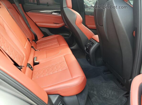 5YMTS0C06L9B76211 2020 BMW X3 Charcoal Вид задньої частини салону