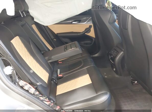 5YMTS0C07L9B88528 2020 BMW X3 Gray Вид наклейки з VIN-кодом