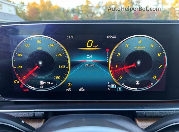 4JGFB4KE2LA182699 2020 MERCEDES-BENZ GLE Black Rear interior view