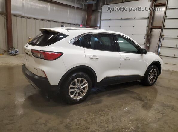 1FMCU9G65NUA60769 2022 FORD ESCAPE Белый Передняя правая четверть
