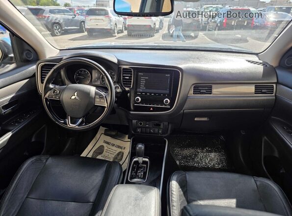 JA4AD3A37LZ031551 2020 MITSUBISHI OUTLANDER Black უკანა სავარძლების ხედი