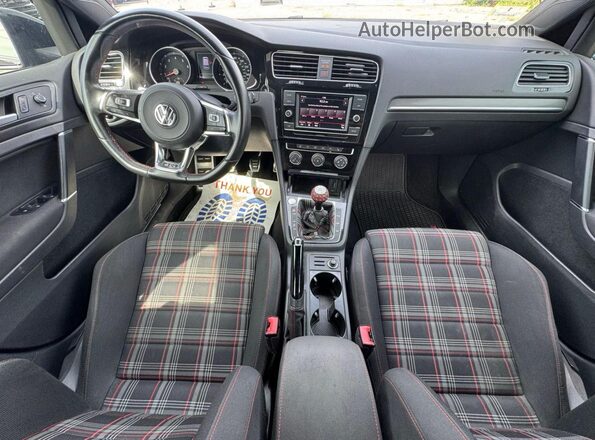 3VW5T7AU5KM014139 2019 VOLKSWAGEN GTI Black Вид задніх сидінь