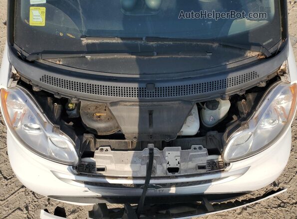 WMEEJ9AA6GK843070 2016 SMART FORTWO White Widok komory silnika