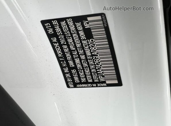 WP1AA2A26GLA08205 2016 PORSCHE CAYENNE White უკანა სალონის ხედი