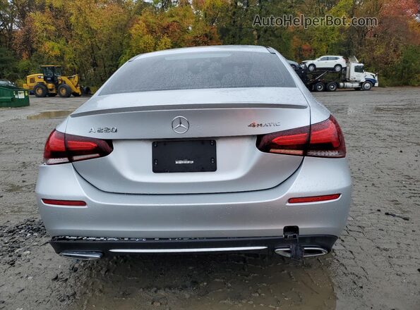 W1K3G4FB9NJ365955 2022 MERCEDES-BENZ A-CLASS Silver Widok wnętrza z przodu