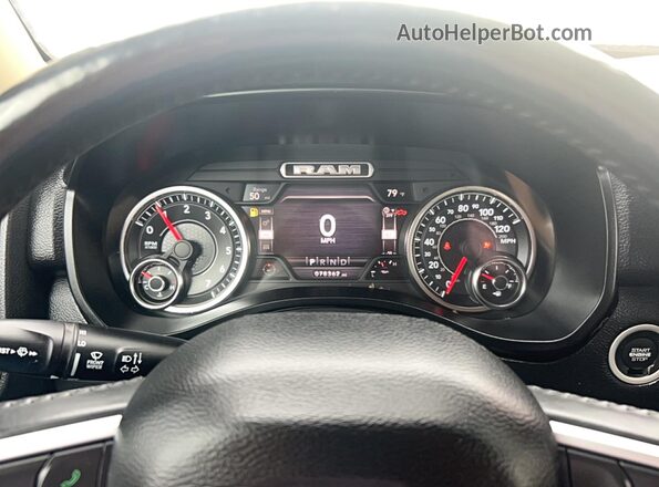 1C6RREBT8LN300501 2020 RAM 1500 Серый Вид щитка приборов