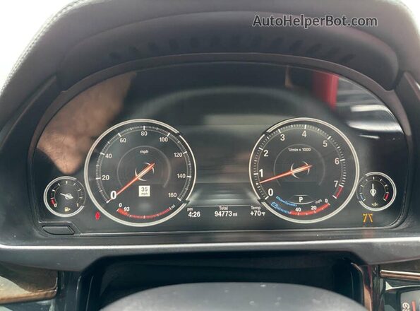 5UXKU0C50K0G92656 2019 BMW X6 Серый Вид щитка приборов