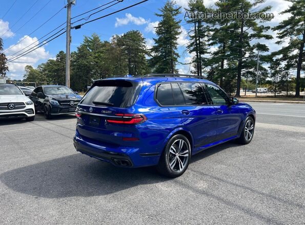 5UX33EM04P9R55092 2023 BMW X7 Синий 