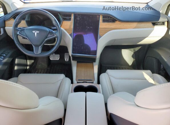 5YJXCAE41KF183128 2019 TESLA MODEL X White 