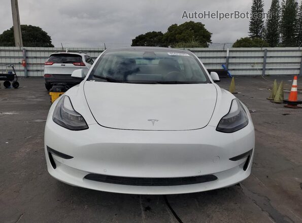 5YJ3E1EA5NF372478 2022 TESLA MODEL 3 White Widok z tyłu