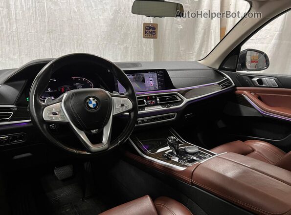 5UXCW2C0XL9B24409 2020 BMW X7 White Вид задніх сидінь