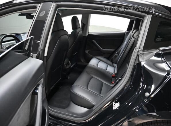 5YJ3E1EB5JF128896 2018 TESLA MODEL 3 Black 