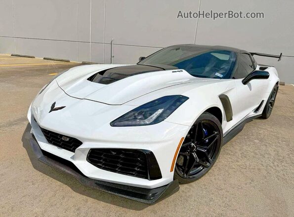 1G1Y52D97K5801838 2019 CHEVROLET CORVETTE Белый 