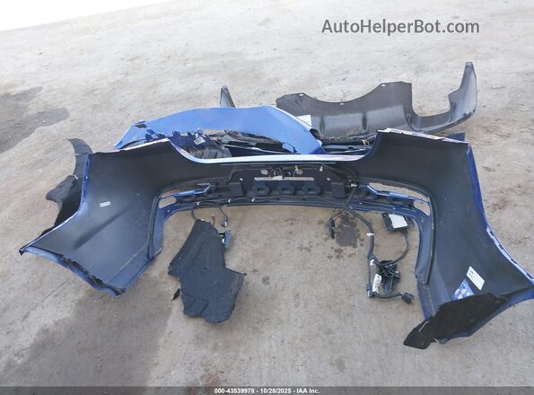 6G3F15RW2HL302267 2017 CHEVROLET SS Blue ხელსაწყოთა პანელის ხედი