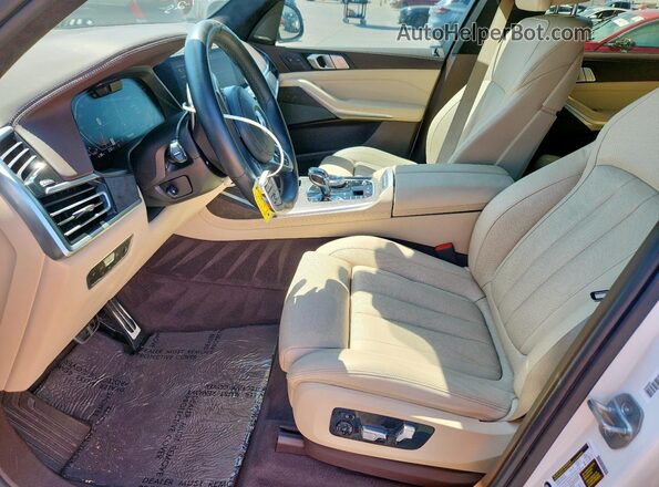 5UXCX4C52KLS37502 2019 BMW X7 White წინა პანელის ხედი