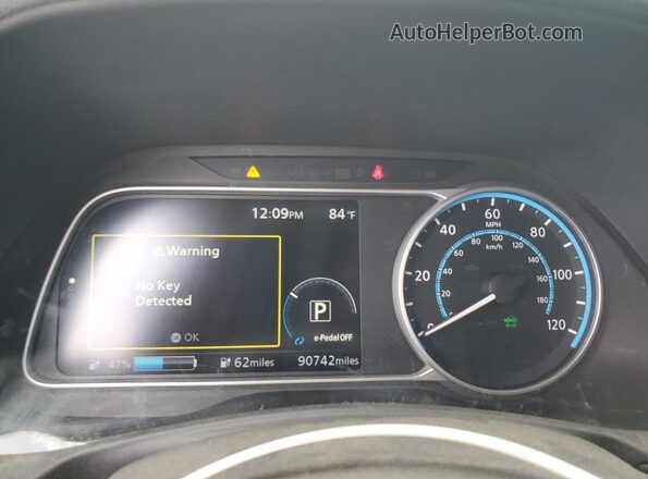 1N4AZ1CP7JC308622 2018 NISSAN LEAF White 