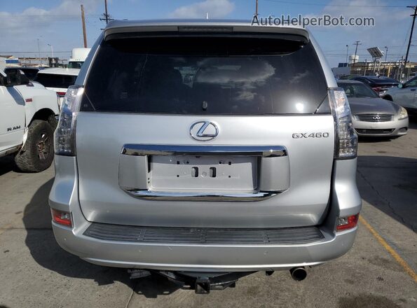 JTJBM7FX6J5182136 2018 LEXUS GX Silver 