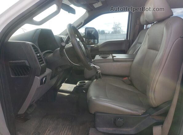 1FT7W2B64KEC54746 2019 FORD F250 White Vista del salpicadero