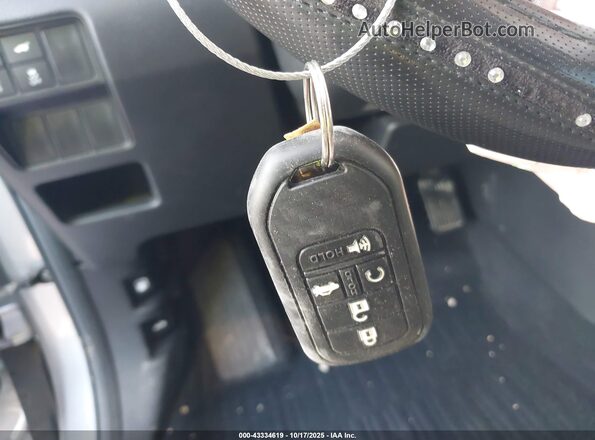 7FARW1H80NE002558 2022 HONDA CR-V Silver Widok deski rozdzielczej