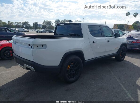 7FCTGAAA1NN015309 2022 RIVIAN R1T White Trasero derecho