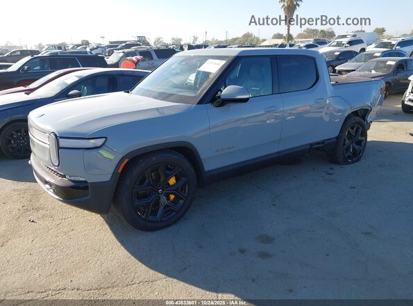 7FCTGAAA3PN024175 2023 RIVIAN R1T Gray წინა მარცხენა ხედი სამი მეოთხედიდან