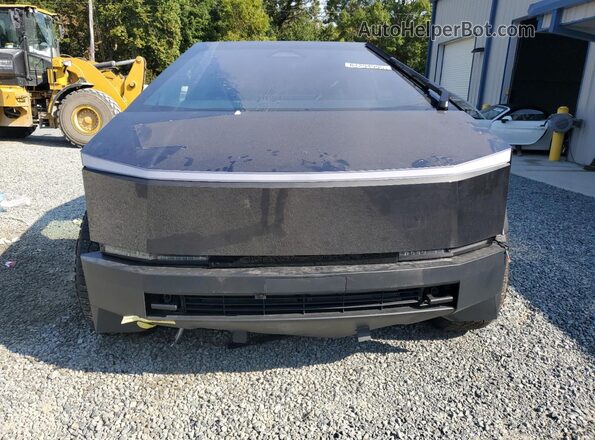 7G2CEHED5RA013974 2024 TESLA CYBERTRUCK Two Tone 