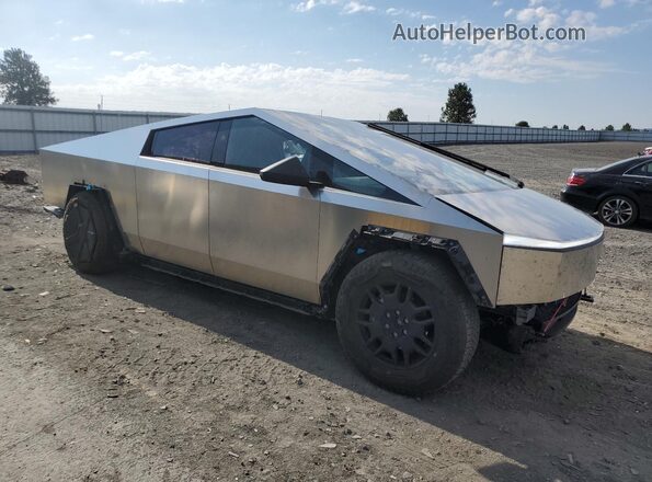 7G2CEHED6RA021355 2024 TESLA CYBERTRUCK Silver Առջևի աջ