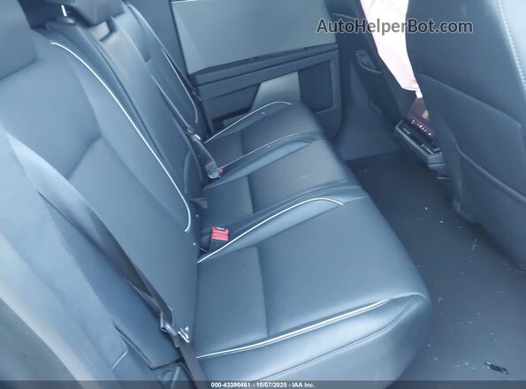 7G2CEHED6SA065555 2025 TESLA CYBERTRUCK Silver Widok naklejki z numerem VIN