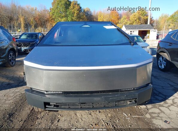7G2CEHED8SA066996 2025 TESLA CYBERTRUCK Серебряный Вид щитка приборов