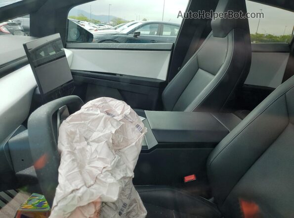 7G2CEHEDXRA016451 2024 TESLA CYBERTRUCK Turquoise 