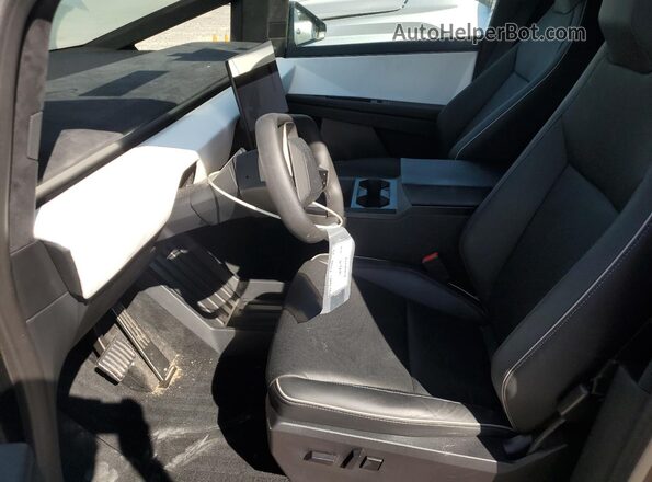 7G2CEHEE3RA019801 2024 TESLA CYBERTRUCK Серый 