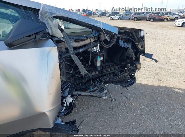 7G2CEHEE3RA052538 2024 TESLA CYBERTRUCK Silver 