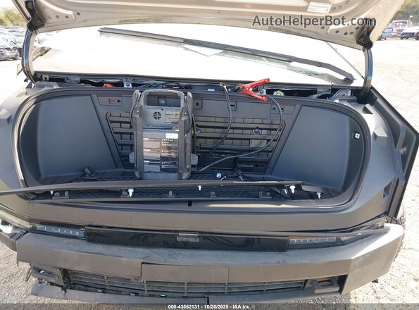 7G2CEHEE3RA052538 2024 TESLA CYBERTRUCK Silver 