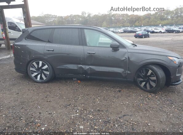 7JDEV3VL8SG017142 2025 VOLVO EX90 Pewter 