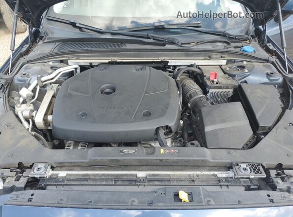 7JRA22TK4MG080375 2021 VOLVO S60 Blue Widok wnętrza z tyłu