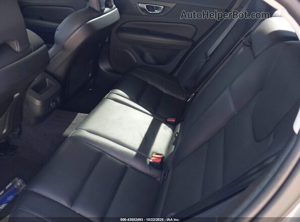 7JRL12FL4RG280633 2024 VOLVO S60 Blue Vista de la etiqueta del VIN