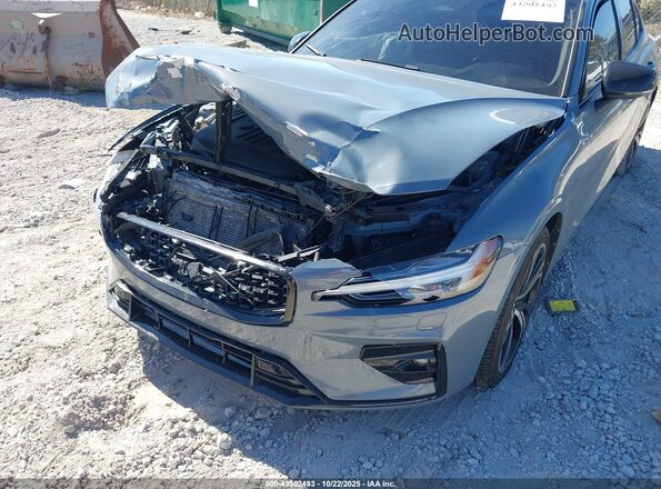 7JRL12FL4RG280633 2024 VOLVO S60 Blue Vista frontal