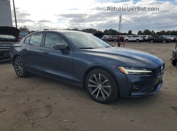 7JRL12FZ1NG189236 2022 VOLVO S60 Blue Przód prawy