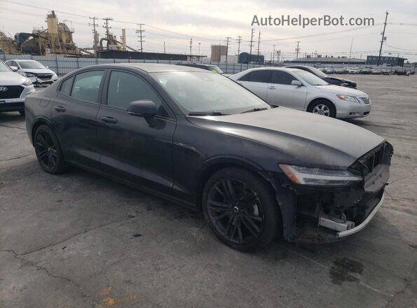 7JRL12TH8RG305761 2024 VOLVO S60 Black Delantero derecho