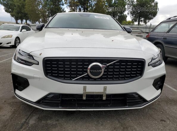 7JRL12TK0RG291303 2024 VOLVO S60 Белый 